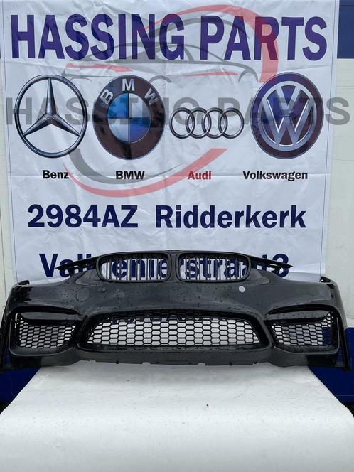 BMW M3 F80 M4 F82 F83 Voorbumper, Auto-onderdelen, Carrosserie en Plaatwerk, Bumper, BMW, Voor, Gebruikt, Ophalen of Verzenden