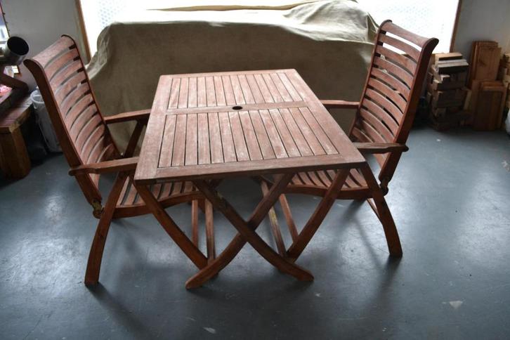 Tuinset hardhout tafel met 2 stoelen, Tuin en Terras, Tuinsets en Loungesets, Gebruikt, Tuinset, Hardhout, 2 zitplaatsen, Eettafel