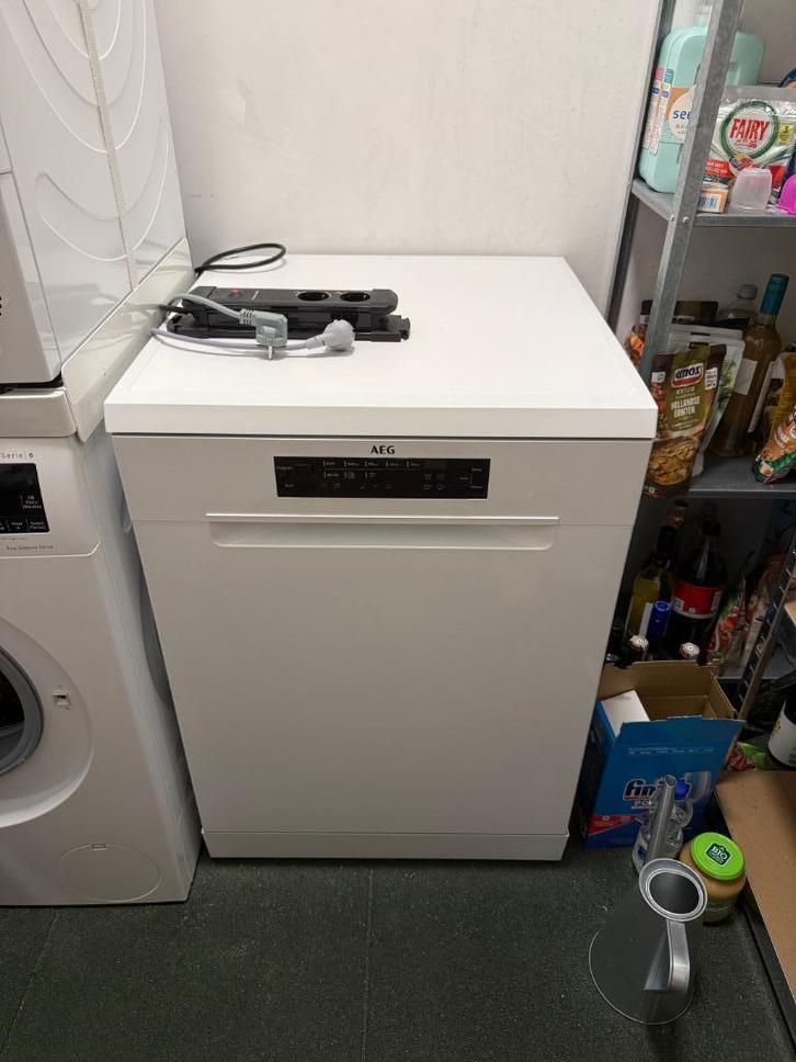 AEG vaatwasser - 1,5 jaar oud, Witgoed en Apparatuur, Vaatwasmachines, Zo goed als nieuw, Vrijstaand, 85 tot 90 cm, 60 cm of meer