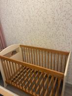 Kinderbed, hout / wit, Kinderen en Baby's, Kinderkamer | Bedden, Ophalen, 70 tot 85 cm, Zo goed als nieuw, Minder dan 140 cm