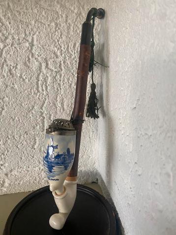 Defts blauwe pijp beschikbaar voor biedingen