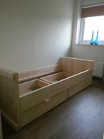 Bedden massief hout € 275,00, Ophalen of Verzenden, Nieuw, Hout