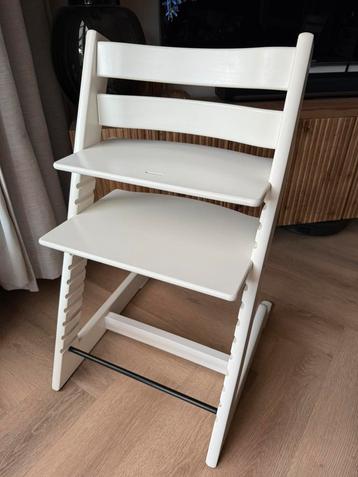Nette Stokke Tripp Trapp - Nieuw model - kinderstoel white beschikbaar voor biedingen