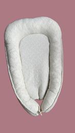 Babynestje broderie/ linnen, Ophalen of Verzenden, Zo goed als nieuw, Overige typen