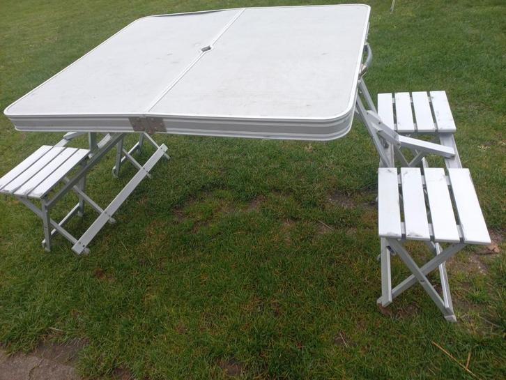 Aluminium lichtgewicht meeneem picknicktafel camping feest, Caravans en Kamperen, Kampeermeubelen, Zo goed als nieuw, Campingtafel