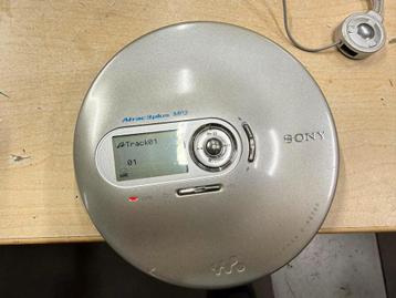 Sony Discman D-NE700 - Inclusief Doos & Adapter beschikbaar voor biedingen