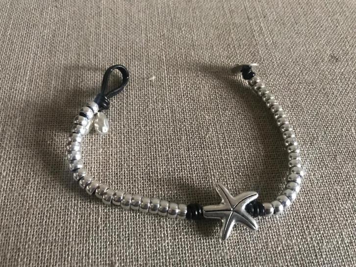 Zamak armband (149) met zeester, Sieraden, Tassen en Uiterlijk, Armbanden, Nieuw, Overige materialen, Zilver, Met bedels of kralen