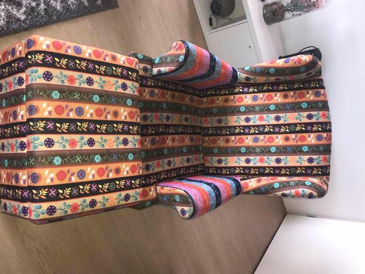 Nieuwe Fleurtje Fauteuil met Voetenbank/ bijzettafel !!!!, Huis en Inrichting, Fauteuils, Nieuw, Stof, Minder dan 50 cm, 150 cm of meer