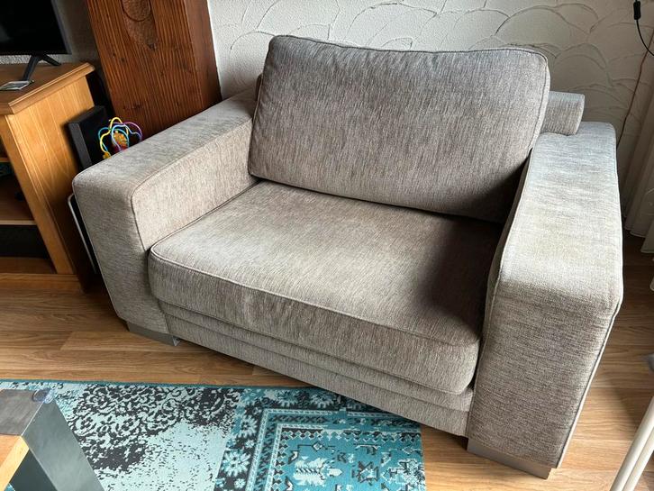 Loveseat grijs gemeleerde stof, Huis en Inrichting, Banken | Sofa's en Chaises Longues, Gebruikt, Tweepersoons, Minder dan 150 cm