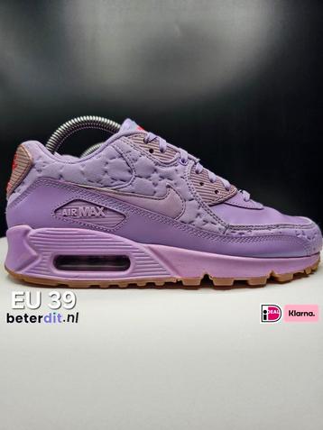 Nike Air Max 90 'Paris Macaroon'
Maat: 39 beschikbaar voor biedingen