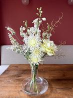 Bloemstuk met kunstbloemen, Huis en Inrichting, Woonaccessoires | Kunstplanten en Kunstbloemen, Ophalen, Zo goed als nieuw, Binnen