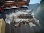 Rendier Vacht lijkt op een schapenvacht, Gebruikt, 50 tot 100 cm, Grijs, Scandinavisch