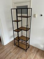 JYSK TRAPPEDAL Boekenkast - Warm Eiken/Zwart, Ophalen, Met plank(en), 50 tot 100 cm, Zo goed als nieuw