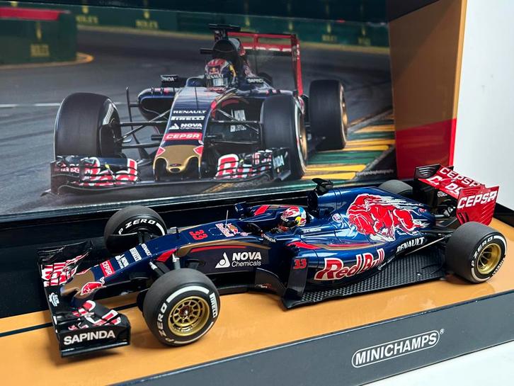 1:18 Minichamps Toro Rosso STR10 Max Verstappen 2015 1e race, Hobby en Vrije tijd, Modelauto's | 1:18, Nieuw, Auto, MiniChamps