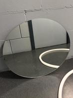 badkamerspiegel, Huis en Inrichting, Woonaccessoires | Spiegels, Ophalen, Rond, Zo goed als nieuw, Minder dan 100 cm