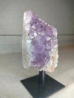 Amethist op standaard - OS18, Verzamelen, Mineralen en Fossielen, Ophalen of Verzenden, Mineraal