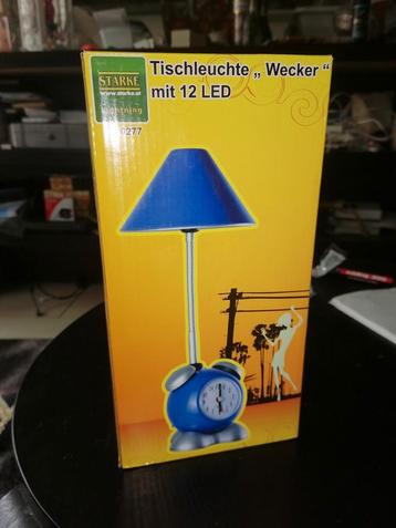 Tafellamp met twaalf LEDs en analoge wekker (2 stuks)  beschikbaar voor biedingen