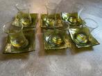 Groene Glaasjes met Schotels - 6 stuks, Huis en Inrichting, Glas of Glazen, Ophalen of Verzenden, Overige stijlen, Glas