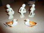 mini beeldjes 2 eendjes en 3 personen, Ophalen of Verzenden, Gebruikt, Dier