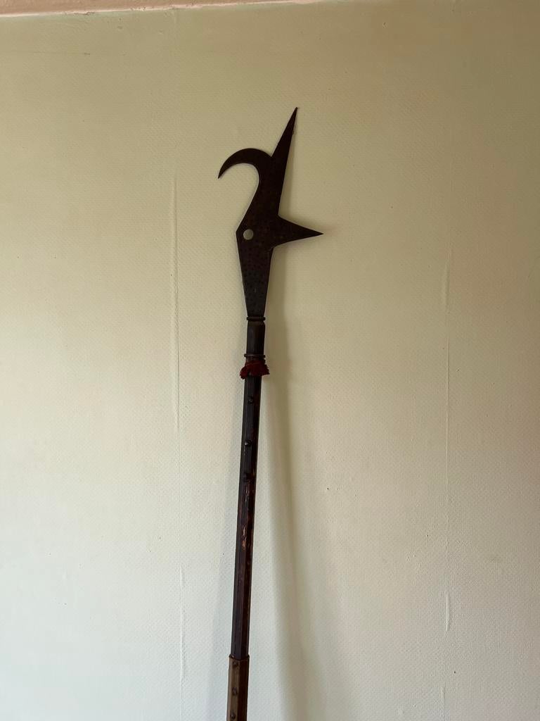 Antieke Speer - Historisch Wapen, Ophalen