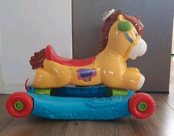 Vtech 2in1 hobbel en looppaard beschikbaar voor biedingen
