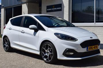 Ford Fiesta 1.5 EcoBoost ST-3 200 PK | Winter Pak. | Carplay beschikbaar voor biedingen