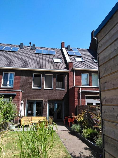 3 zonnepanelen met Growatt omvormer, Doe-het-zelf en Verbouw, Overige Doe-het-zelf en Verbouw, Gebruikt, Ophalen