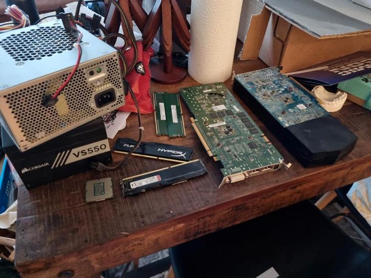 Computer onderdelen, RAM gpu cpu en power supply, Computers en Software, Overige Computers en Software, Ophalen of Verzenden