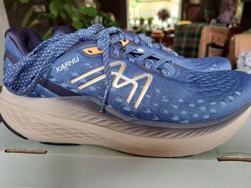 Karhu Mestari hardloopschoenen maat 44 beschikbaar voor biedingen