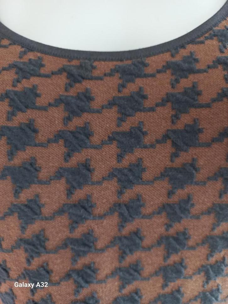 Pied de poule jurk van Kyra & Co - maat M, Kleding | Dames, T-shirts, Zo goed als nieuw, Maat 38/40 (M), Bruin, Korte mouw, Ophalen of Verzenden