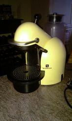 Krups FNA241 Nespressomachine, Ophalen, Koffiepads en cups, Koffiemachine, Zo goed als nieuw