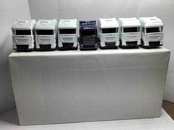Collectie Miniatuur Trucks -1:87 beschikbaar voor biedingen