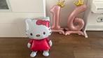Sweet 16 balonnen en kaarsjes Hello Kitty, Ophalen, Zo goed als nieuw
