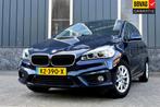 BMW 2 Serie Gran Tourer 218i Centennial Executive 7p. Rijkla, Auto's, BMW, 12 maanden, Euro 6, Lichtsensor, Blauw