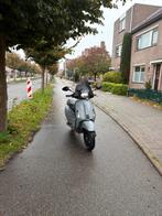 Vespa sprint 2019, Fietsen en Brommers, Scooters | Vespa, Maximaal 45 km/u, Vespa S, Ophalen of Verzenden, Zo goed als nieuw