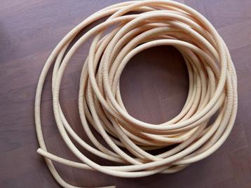 Flexibele electrabuis beschikbaar voor biedingen