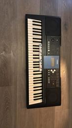 Yamaha PSR E333, Muziek en Instrumenten, Keyboards, Ophalen of Verzenden, Zo goed als nieuw, 61 toetsen, Yamaha