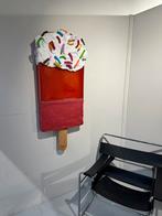 Kunst met een R groot ijs wandobject / design /kunstwerk, Antiek en Kunst, Kunst | Designobjecten, Ophalen of Verzenden