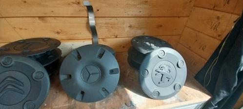 Diverse Wieldoppen, naafdoppen, bestel auto, busje en kamper, Auto diversen, Wieldoppen, Zo goed als nieuw, Ophalen of Verzenden
