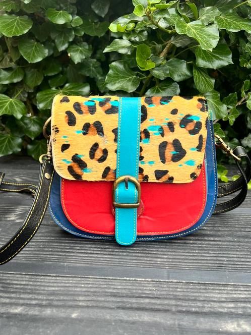 Leren tas: rood blauw, Sieraden, Tassen en Uiterlijk, Tassen | Damestassen, Nieuw, Handtas, Blauw, Ophalen of Verzenden