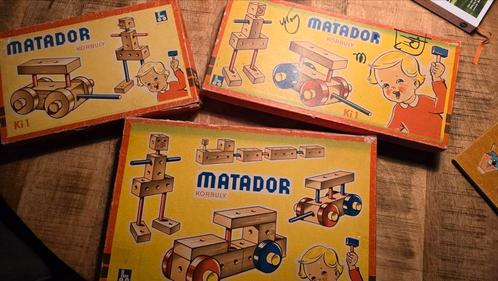Oud speelgoed van Matador. Bouwdozen van hout. 3 dozen., Antiek en Kunst, Antiek | Speelgoed, Ophalen of Verzenden