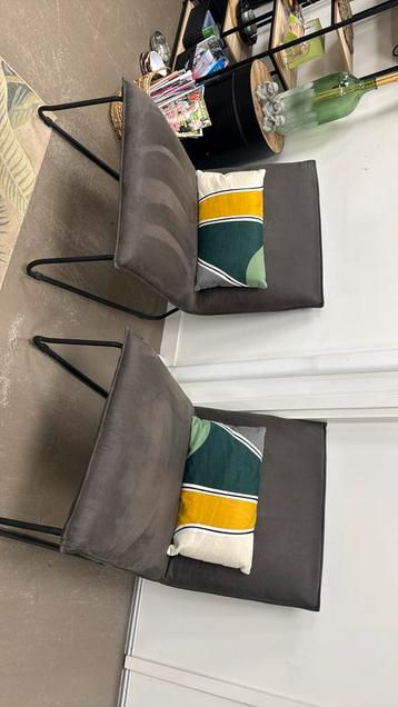 Fauteuil antraciet 2x beschikbaar voor biedingen