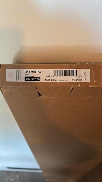Gratis roze deuren smästad IKEA