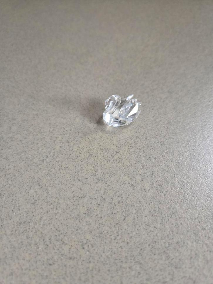 Swarovski Zwaantje met Logo, Antiek en Kunst, Antiek | Woonaccessoires, Ophalen of Verzenden