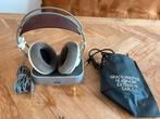 AKG K701 professionele hoofdtelefoon + verlengkabel, Audio, Tv en Foto, Koptelefoons, Ophalen of Verzenden, Gebruikt, Over oor (circumaural)