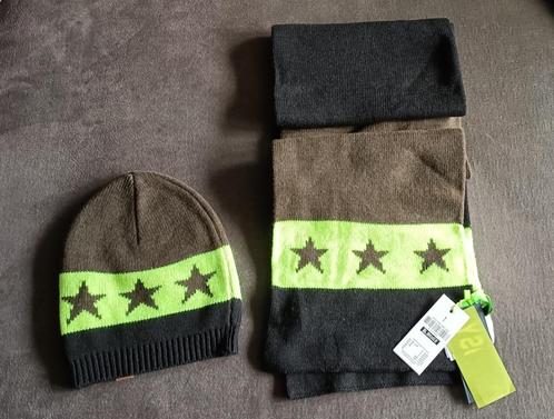B.Nosy winterset (sjaal en muts), Kinderen en Baby's, Kinderkleding | Mutsen, Sjaals en Handschoenen, Nieuw, Setje, Jongen, 110 t/m 116