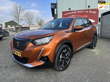 Peugeot 2008 1.2 PureTech Automaat | Afn. Trekhaak | Navigat beschikbaar voor biedingen