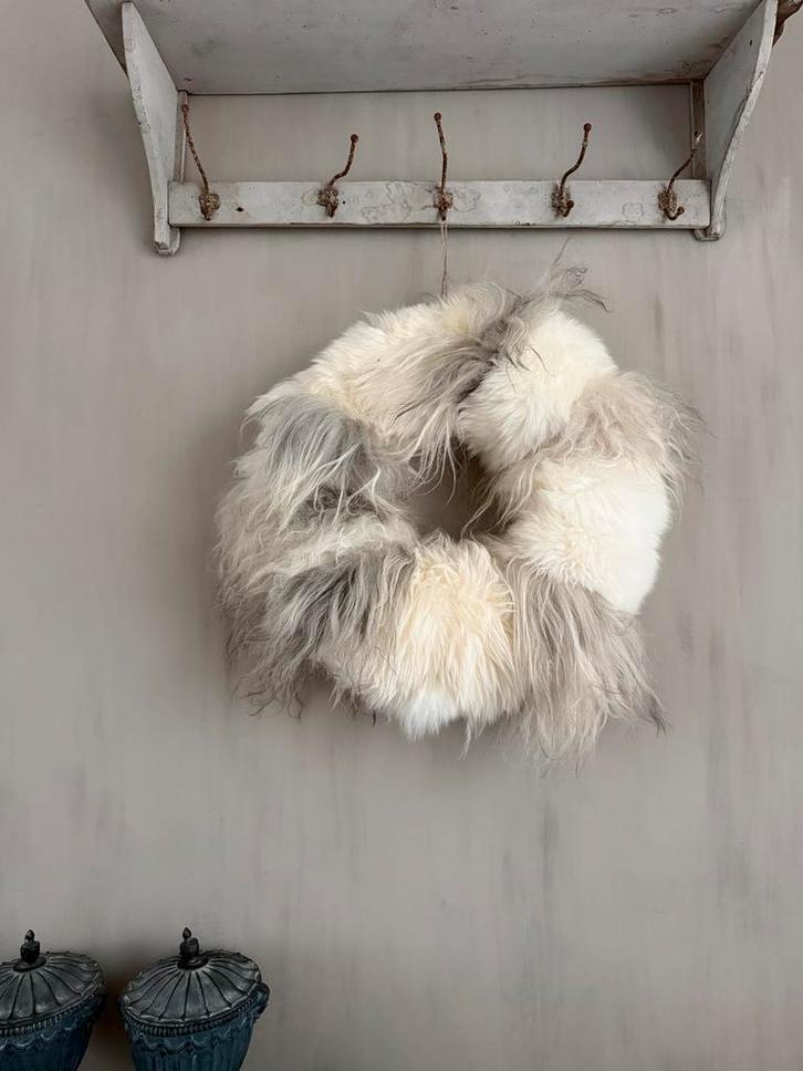 Krans van wol, Huis en Inrichting, Woonaccessoires | Kransen, Nieuw, Ophalen of Verzenden