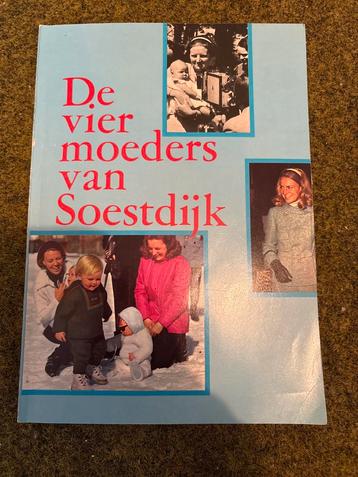 De Vier Moeders van Soestdijk + Foto's beschikbaar voor biedingen