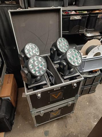 Movingheadset (8 stuks) inclusief flightcases en klemmen beschikbaar voor biedingen